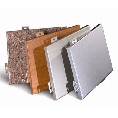 Moderne Aluminiumoxid-Festplatte für Innenräume und darüber hinaus